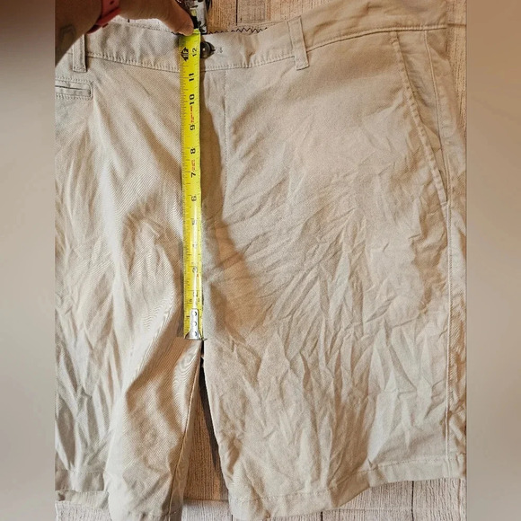 Johnnie O Men's •Size 38• Chino Shorts Nimbus Gray 9.5 Inch Preppy Pockets - Picture 8 of 9